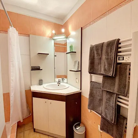 2 Pieces Au Coeur Du Cap D'antibes * 앙티브