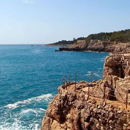 아파트 2 Pieces Au Coeur Du Cap D'antibes