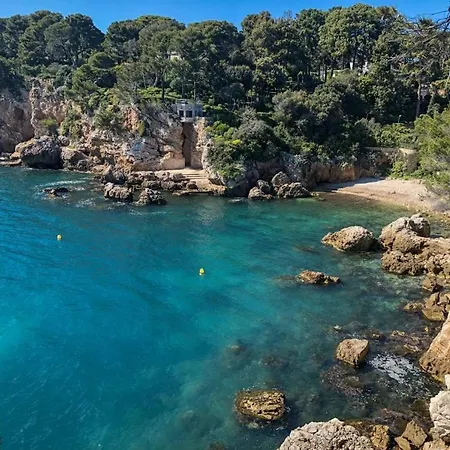 2 Pieces Au Coeur Du Cap D'antibes 앙티브