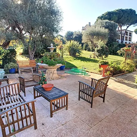 2 Pieces Au Coeur Du Cap D'antibes Антіб